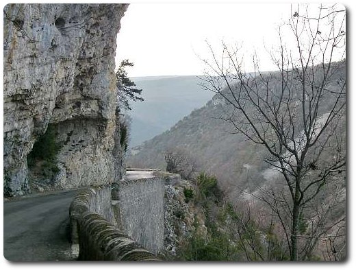 Abfahrt in Tal der Drôme